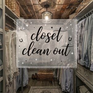 Closet Clean Out!! (READ DESCRIPTION)